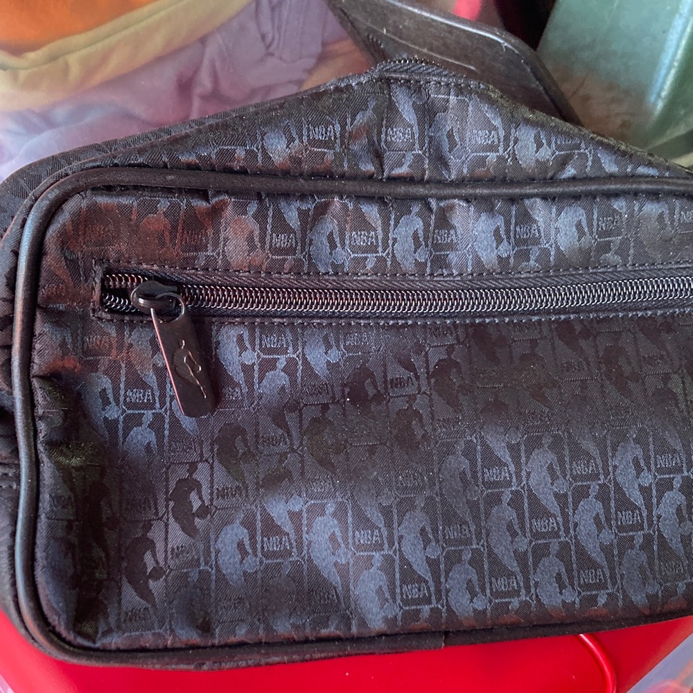 NBA tone on tone dopp  Bag